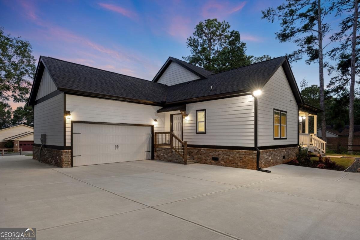 98 Reese Street Monroe - 54