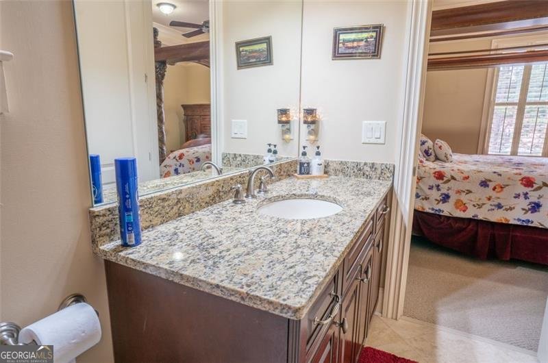 2267 VALLA PARC Court Marietta - 43