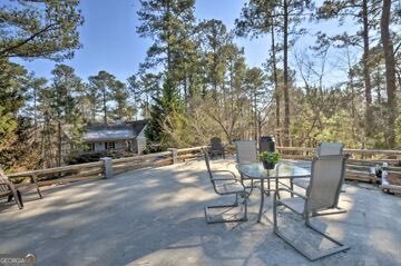 5382 Pine Forest Road Gainesville - 5