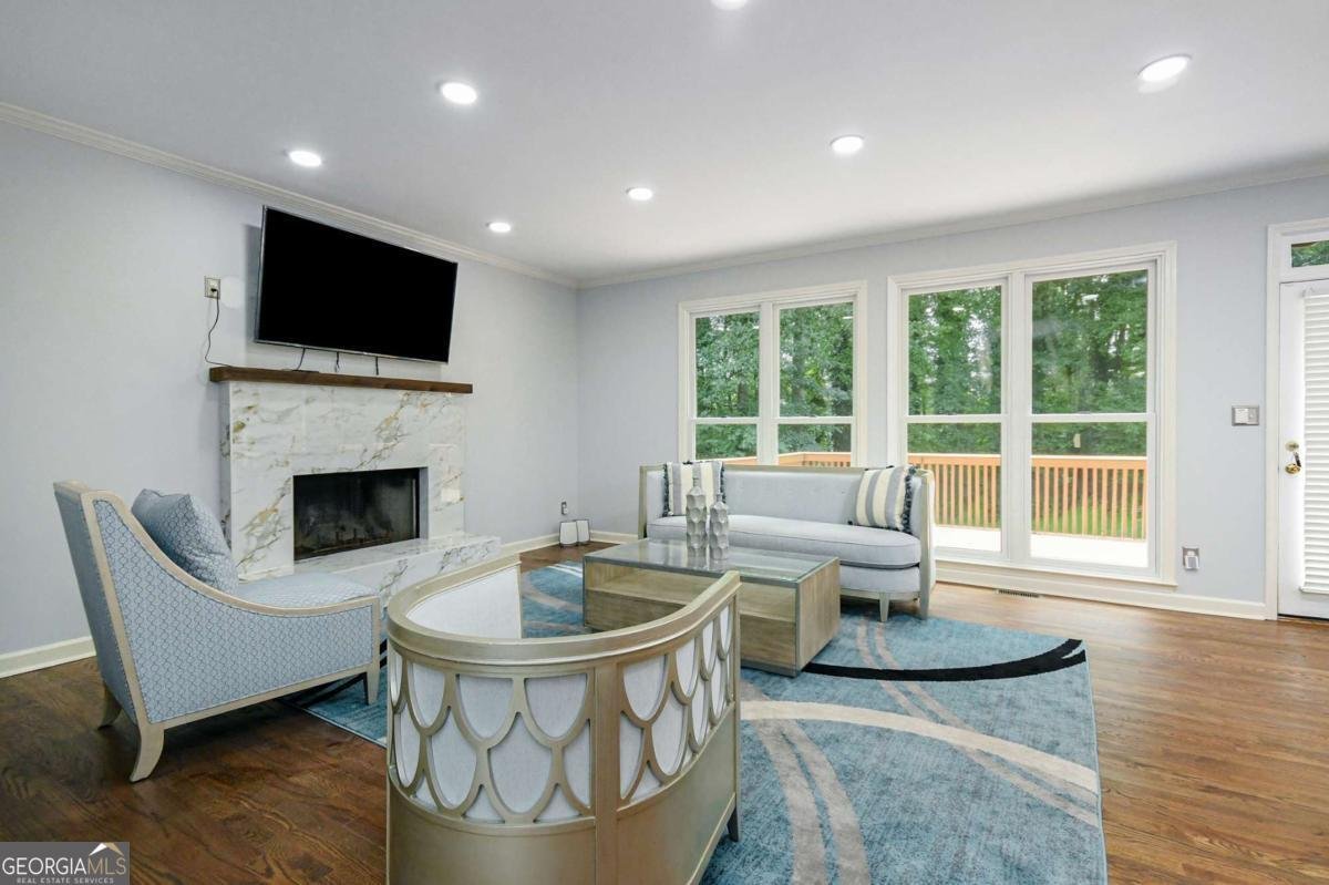 1716 Crowes Lake Court Lawrenceville - 7