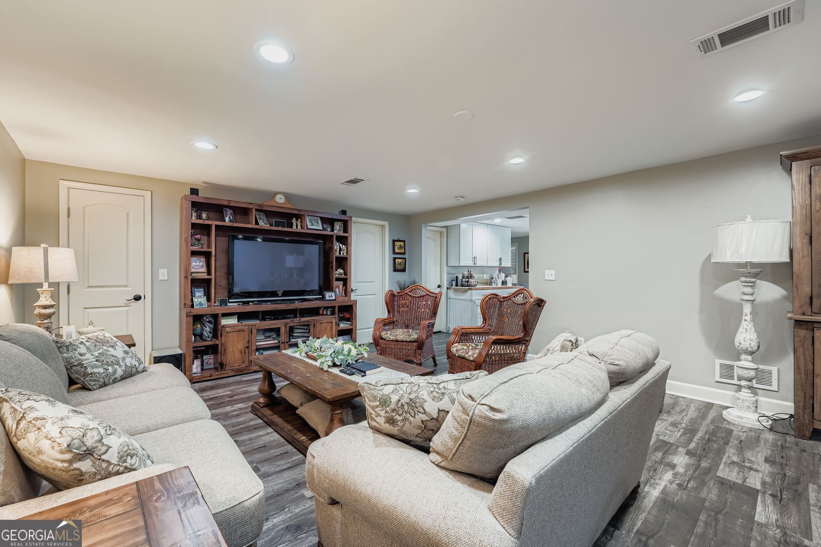 726 Bentonville Lane Douglasville - 32