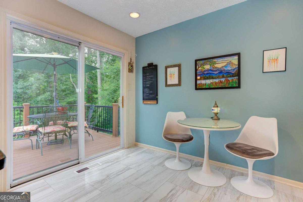 3503 Liberty Ridge Trail Marietta - 24