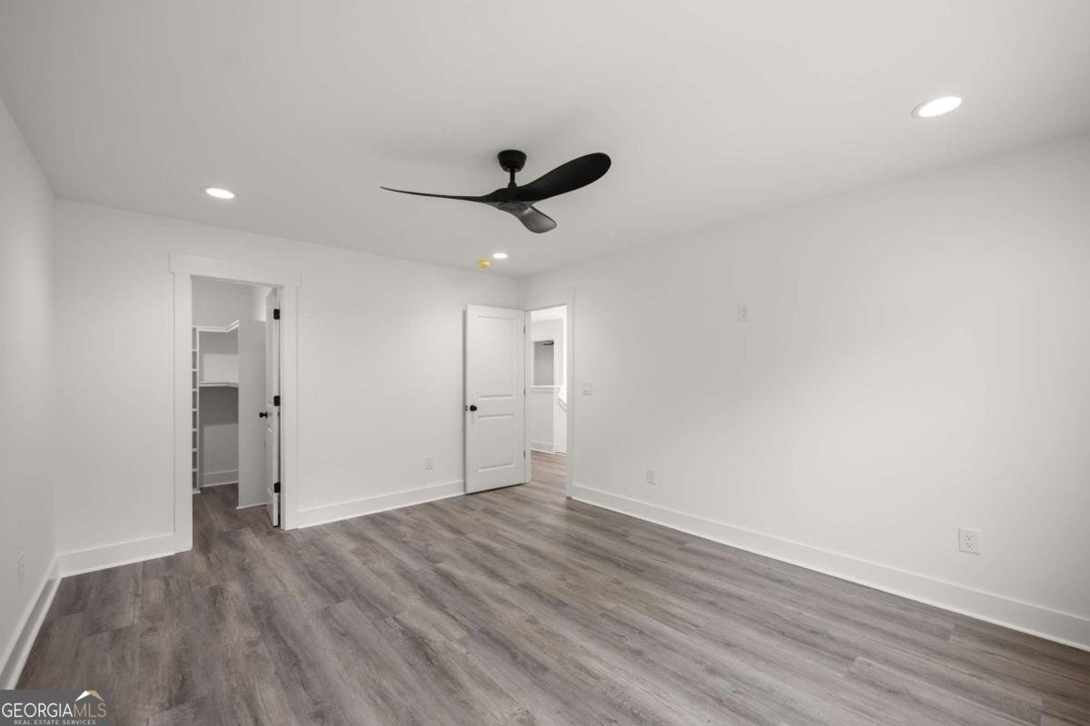 220 HARDMAN Road Clarkesville - 1