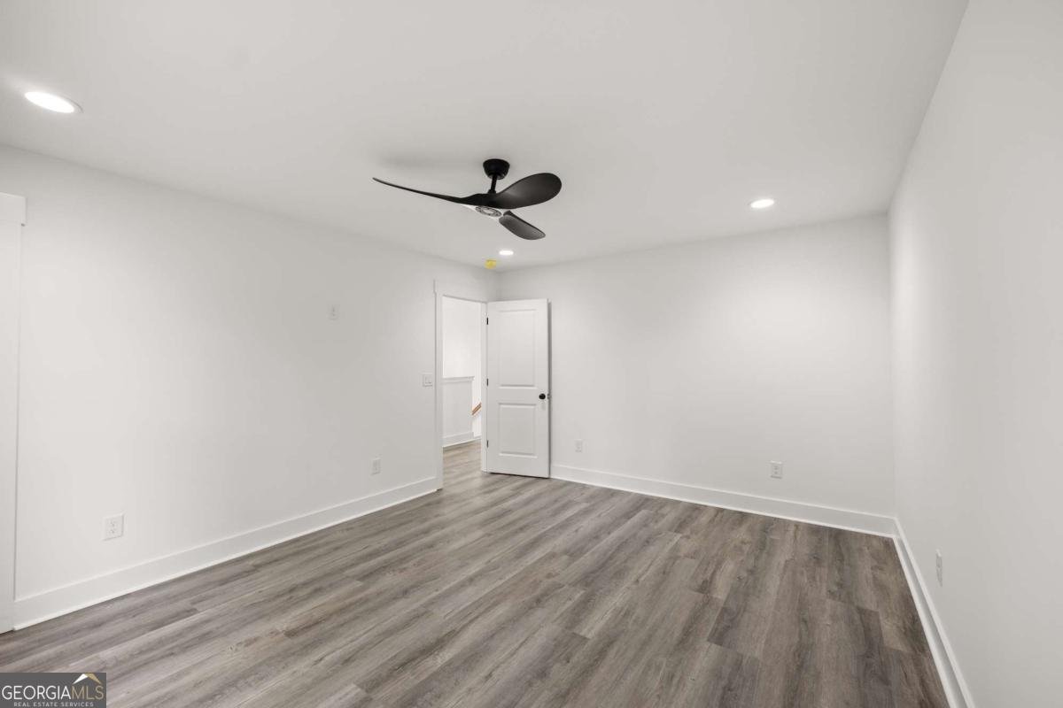 220 HARDMAN Road Clarkesville - 29
