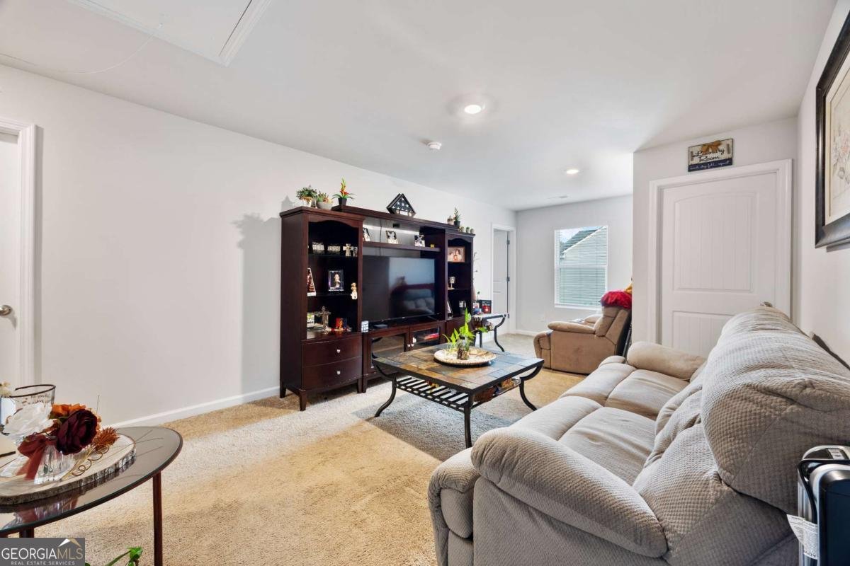 94 Galway Lane Hampton - 6