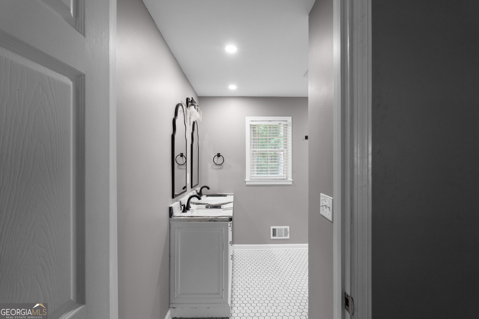 2853 Wendwood Drive Marietta - 4