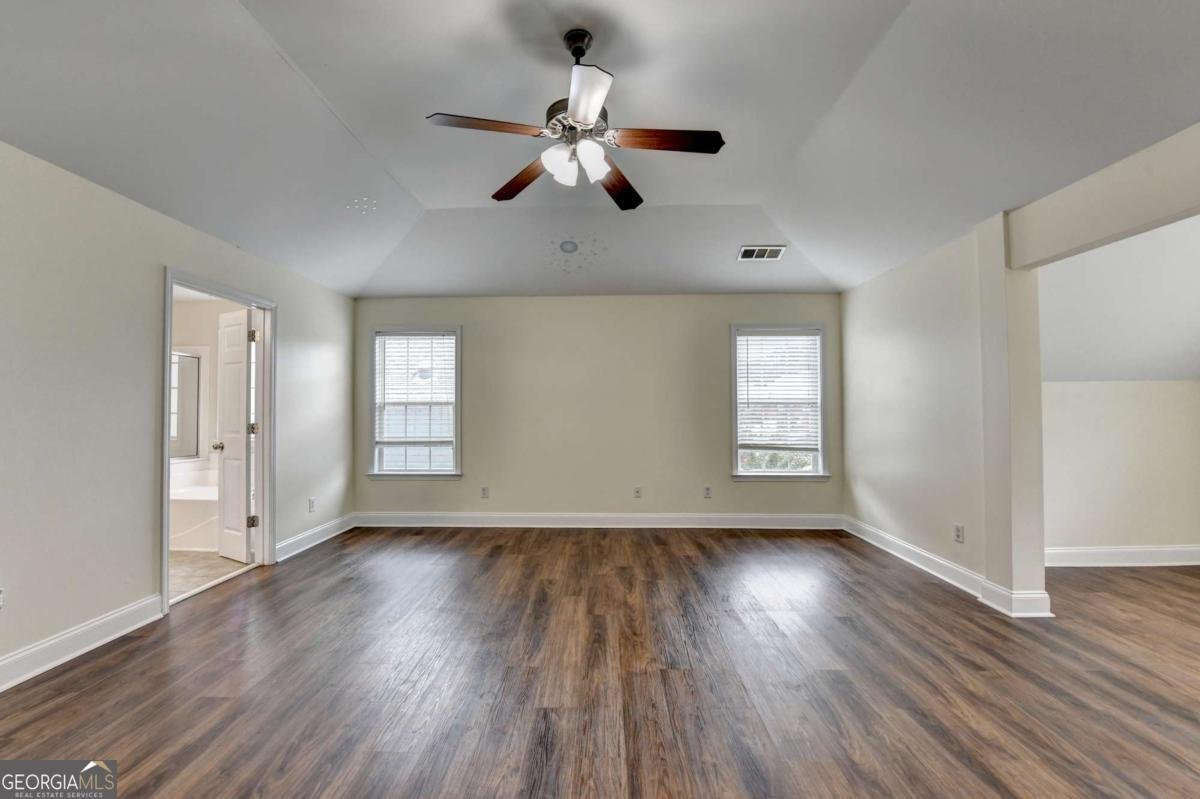 845 Scenic Creek Drive Lawrenceville - 32