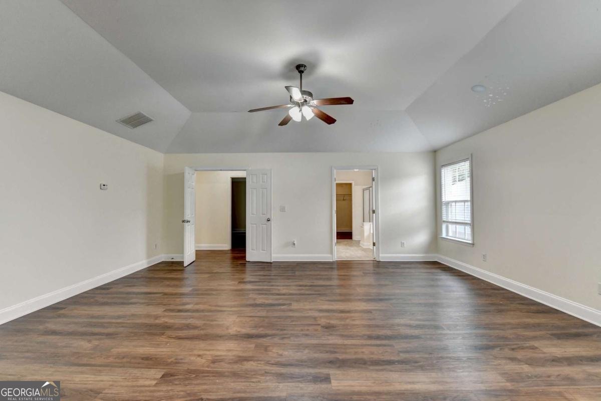 845 Scenic Creek Drive Lawrenceville - 33