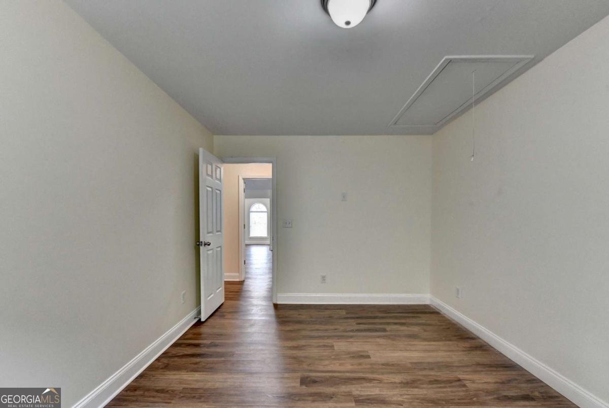 845 Scenic Creek Drive Lawrenceville - 43