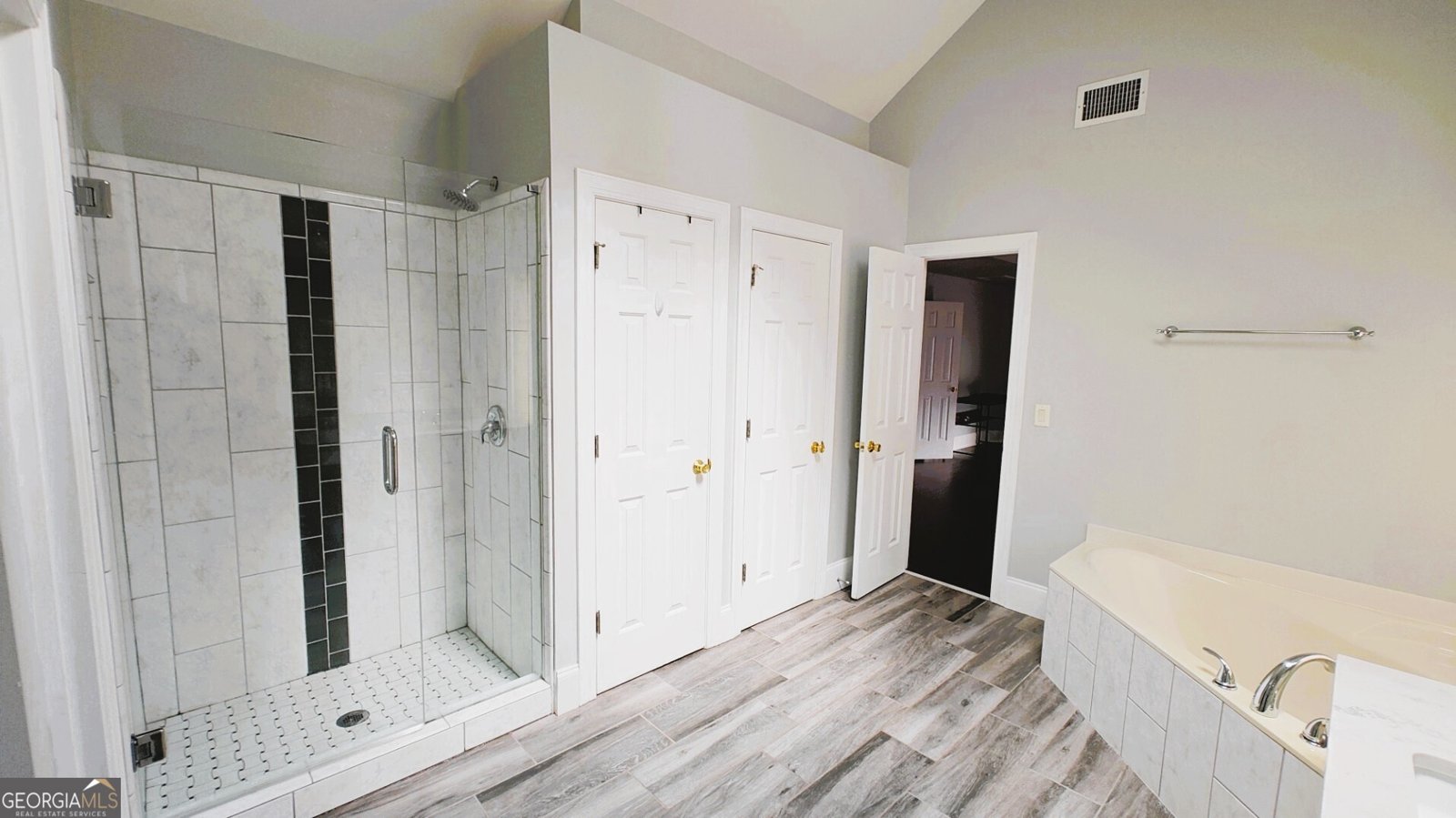 3680 Highcroft Circle Peachtree Corners - 27