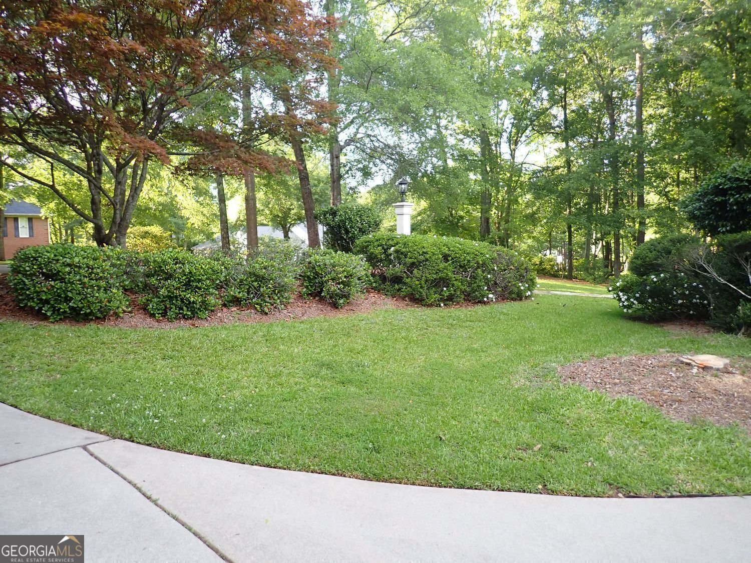 117 Big Oak Drive Barnesville - 35