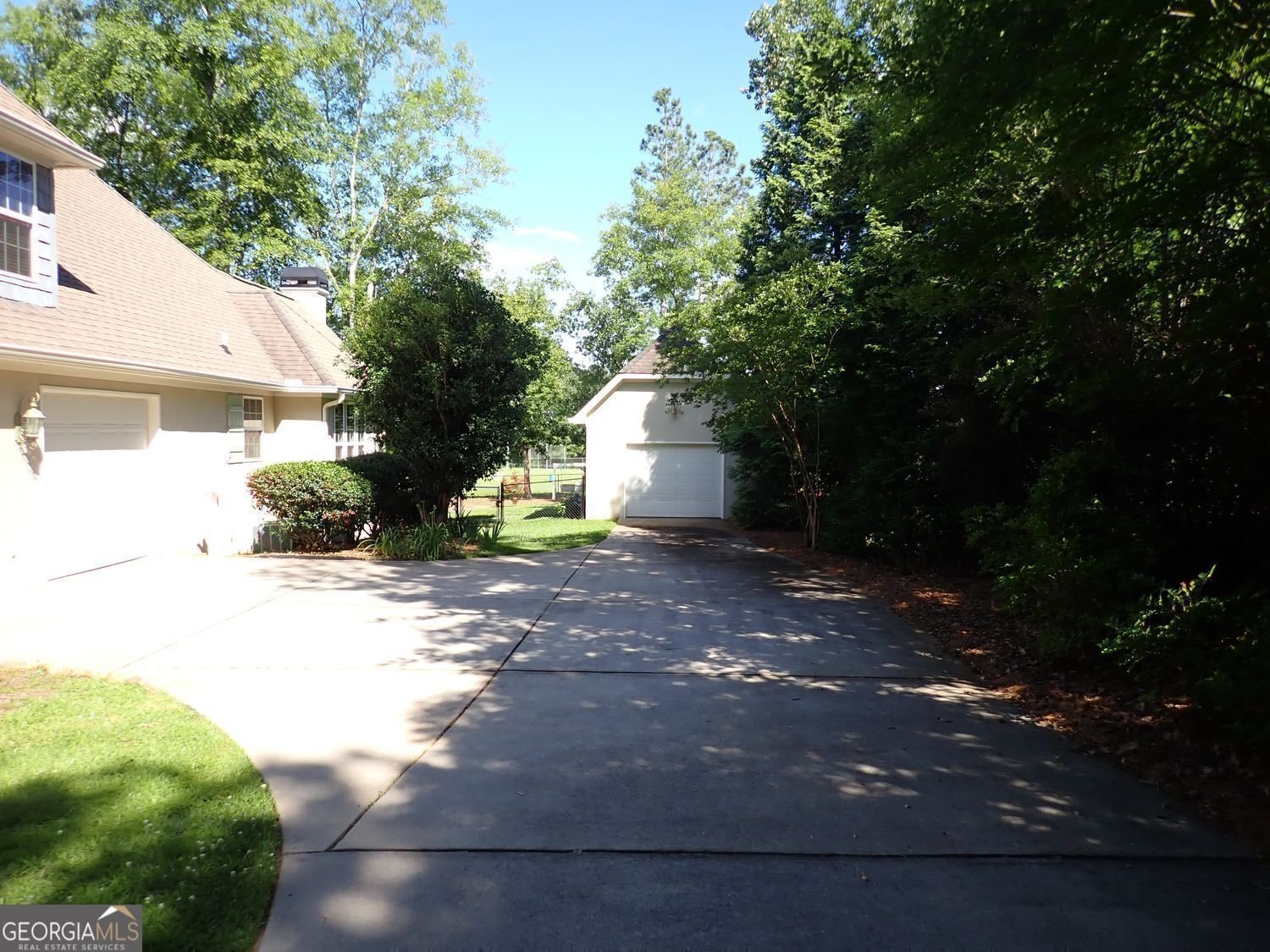 117 Big Oak Drive Barnesville - 37