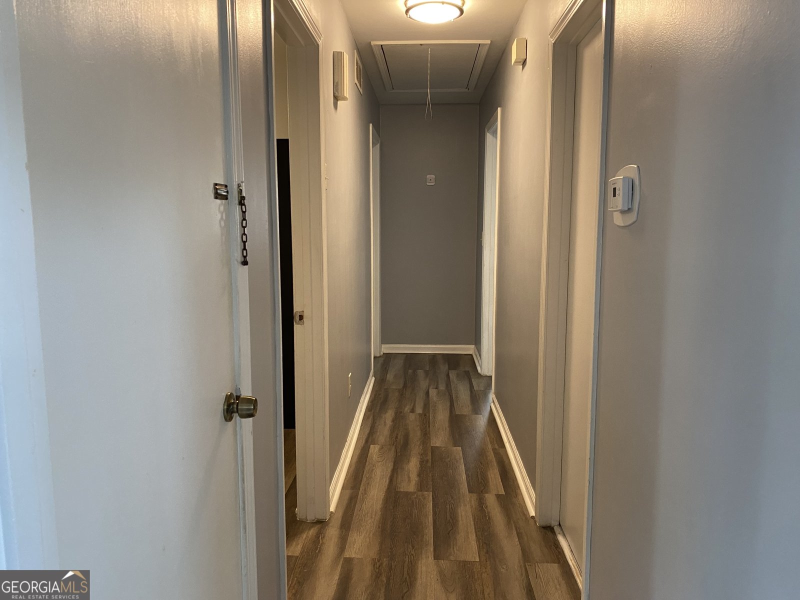 4338 Louis Road Lilburn - 1