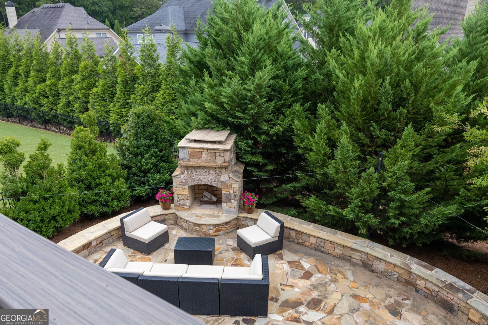 220 Briar Hollow Lane Woodstock - 24