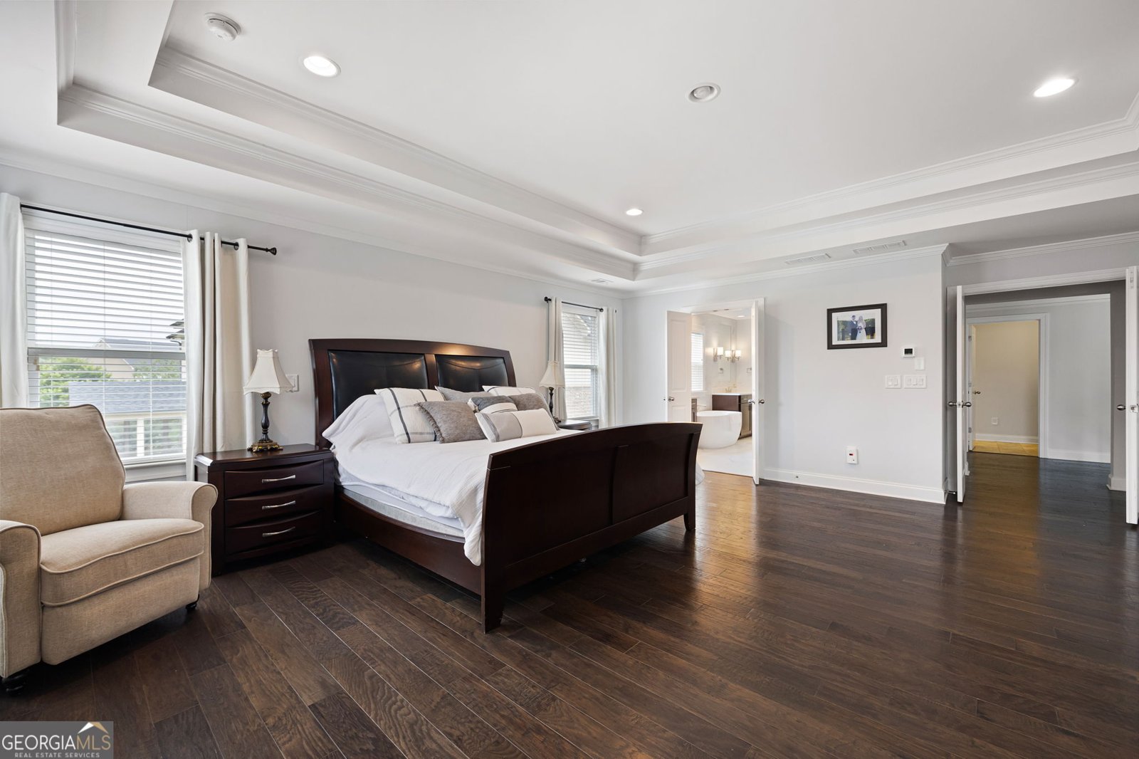 220 Briar Hollow Lane Woodstock - 6
