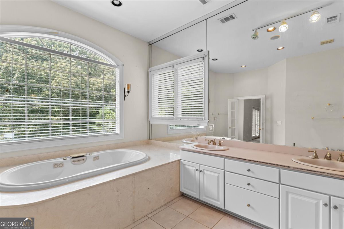 2050 Lester Road Conyers - 36