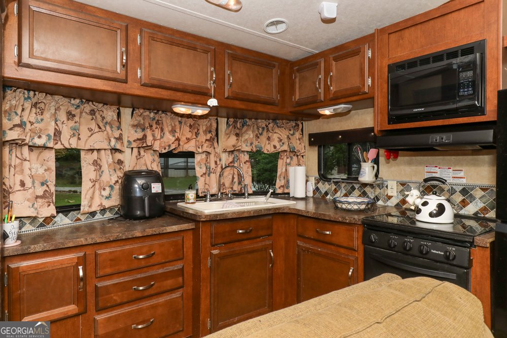 552 LOT 47 Riverside Drive Cleveland - 9