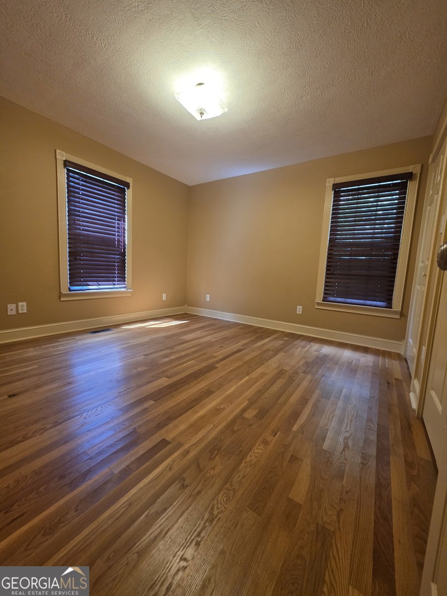 3639 Holly Springs Road Rockmart - 33