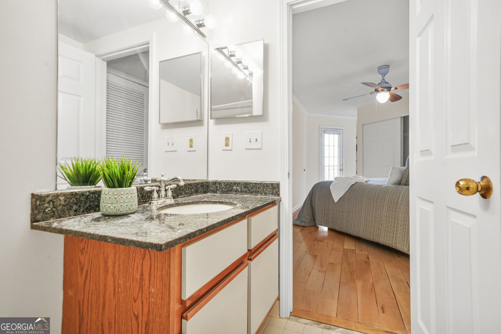 795 Hammond Drive Atlanta - 14