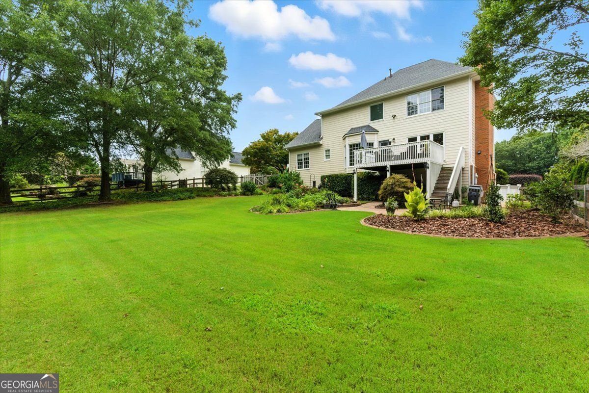 1042 AVERY CREEK Woodstock - 1