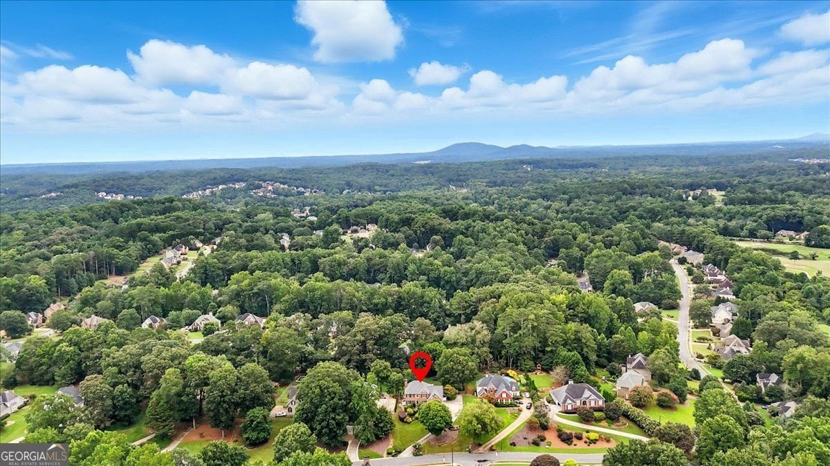 1042 AVERY CREEK Woodstock - 12