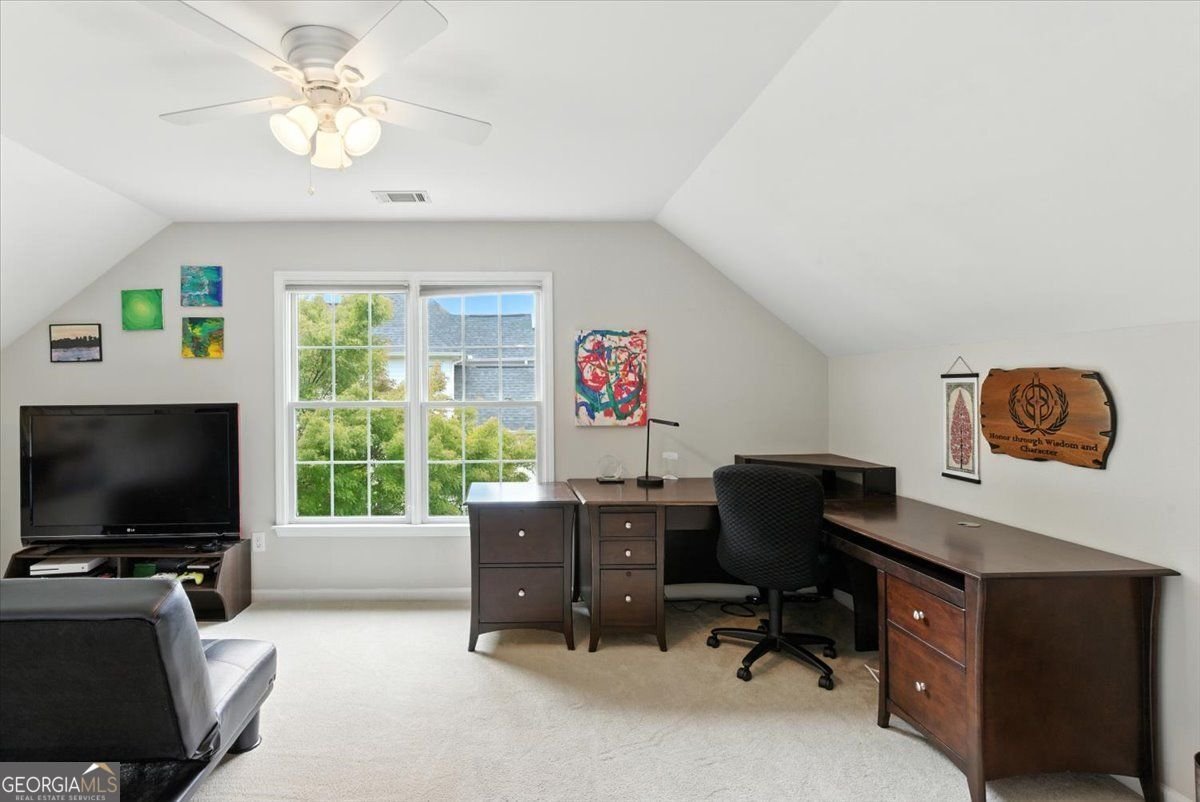 1042 AVERY CREEK Woodstock - 23