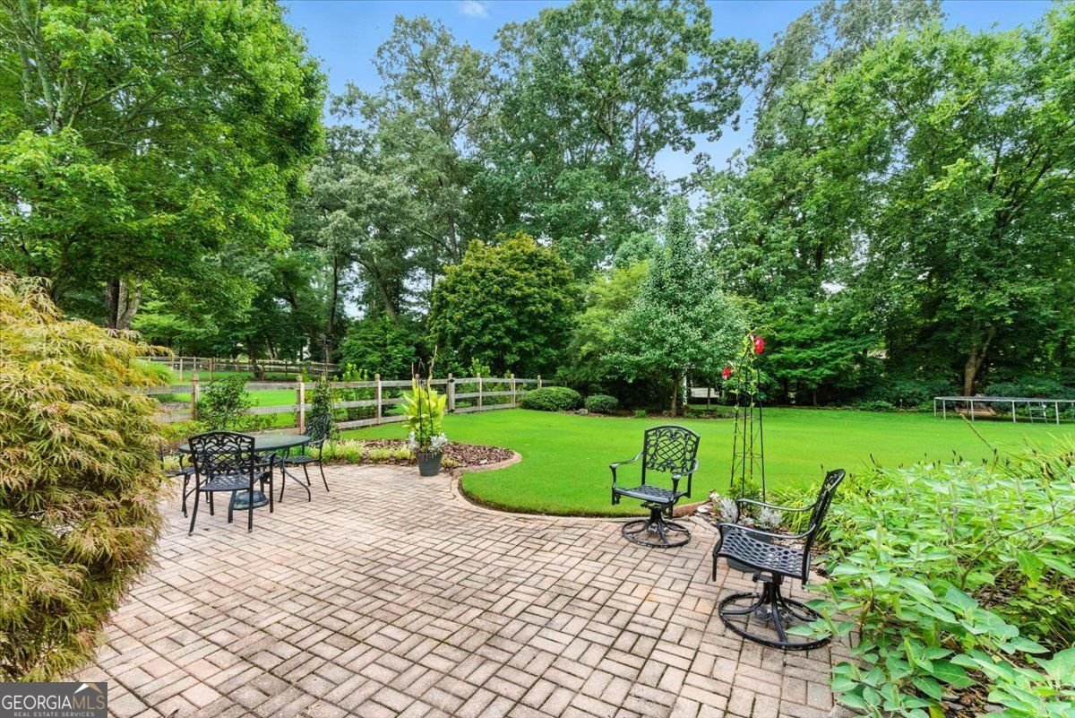 1042 AVERY CREEK Woodstock - 3