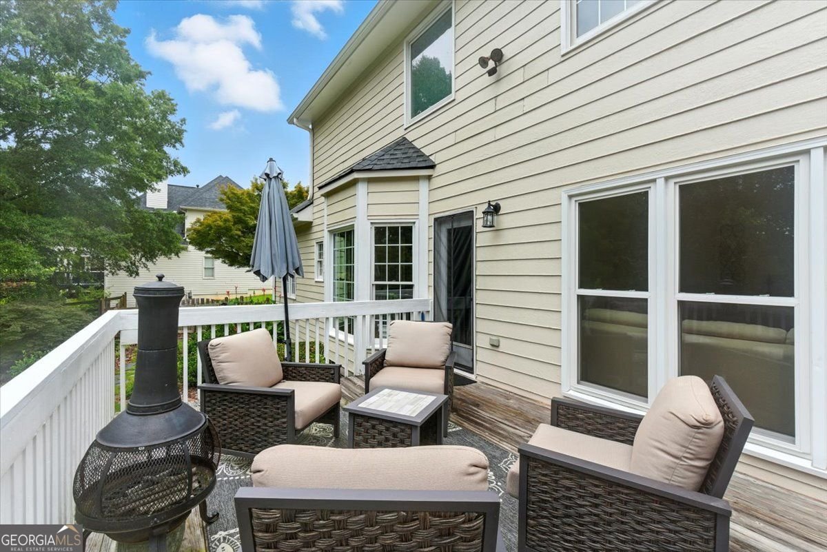 1042 AVERY CREEK Woodstock - 52