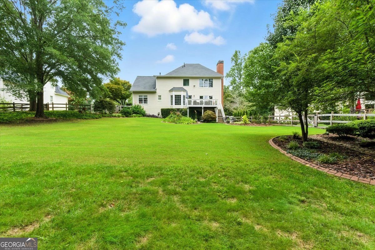 1042 AVERY CREEK Woodstock - 57