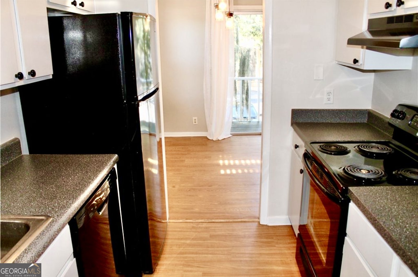 800 Mallery Street St. Simons - 5