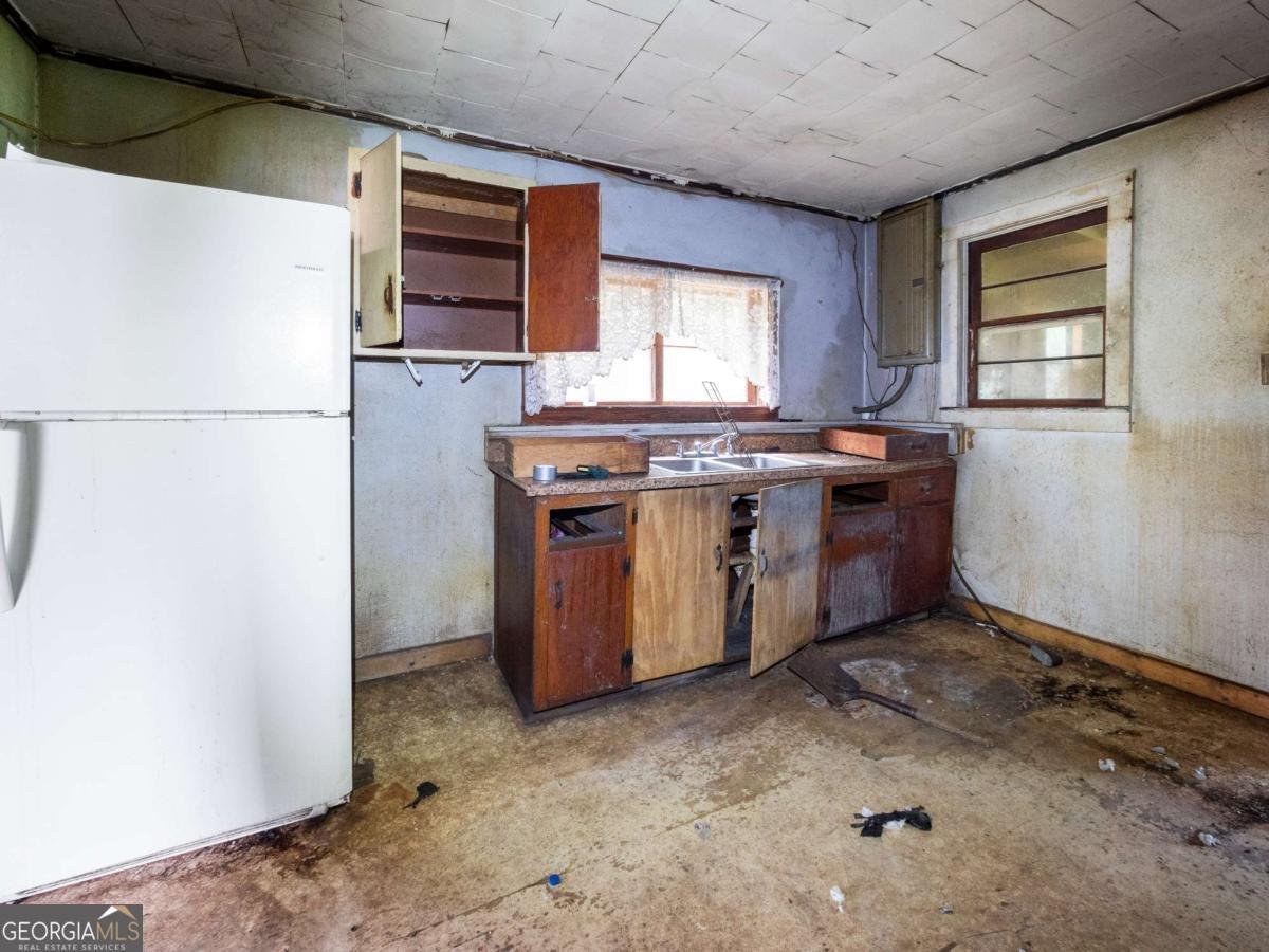 285 Carter Street Cornelia - 14