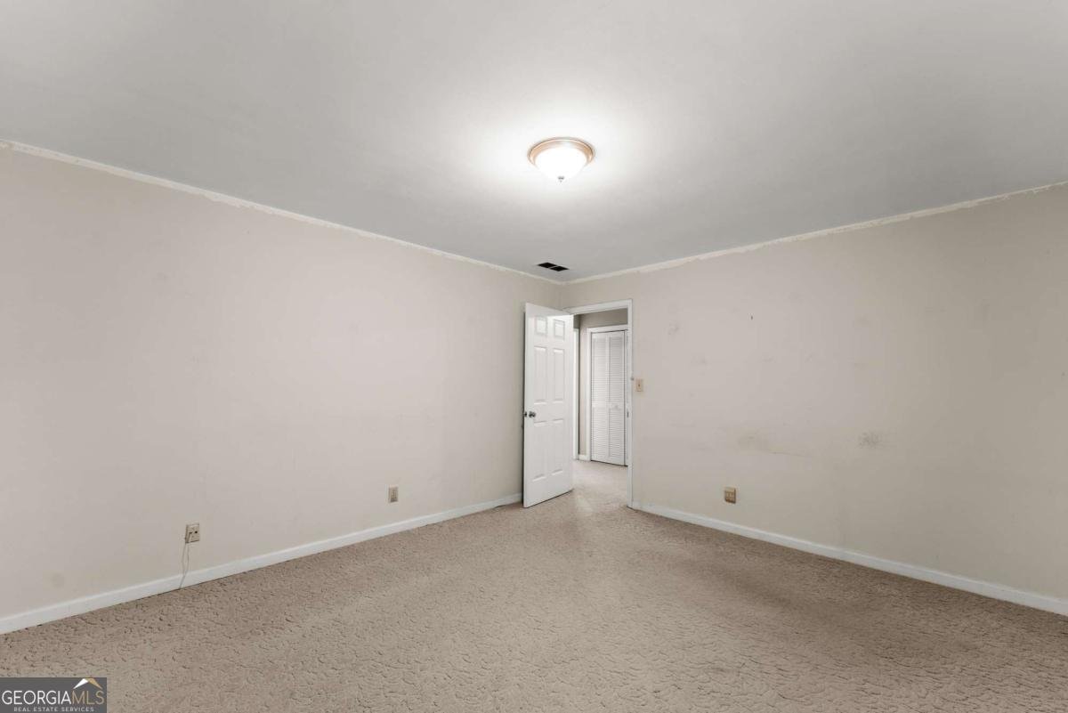 2533 Bridgewater Drive Gainesville - 27