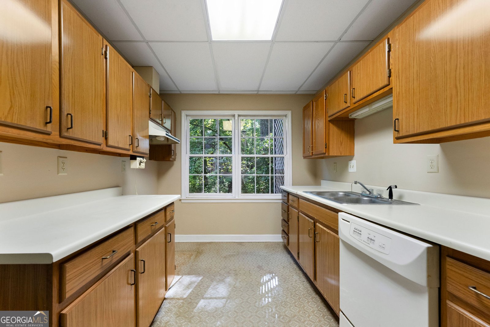 3074 Four Oaks Drive Dunwoody - 37