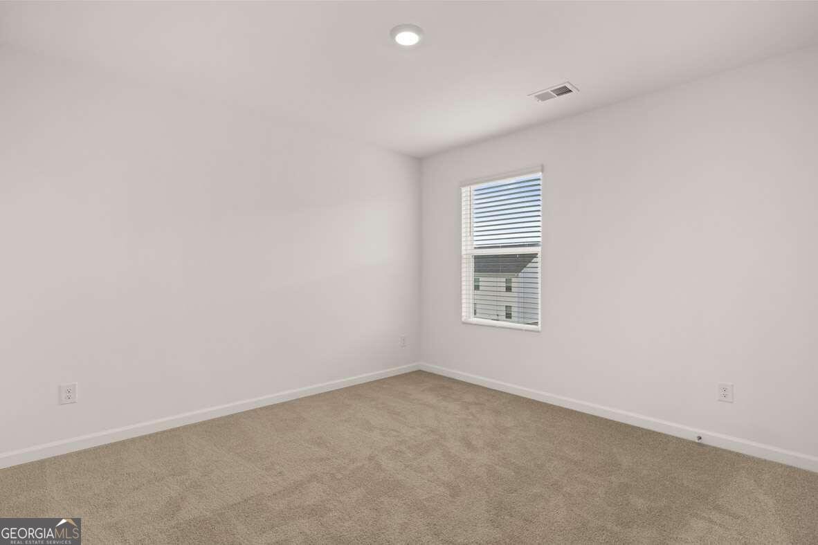 134 Aster Avenue Locust Grove - 33