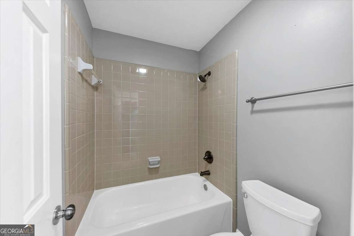 11235 Surrey Park Trail Duluth - 32