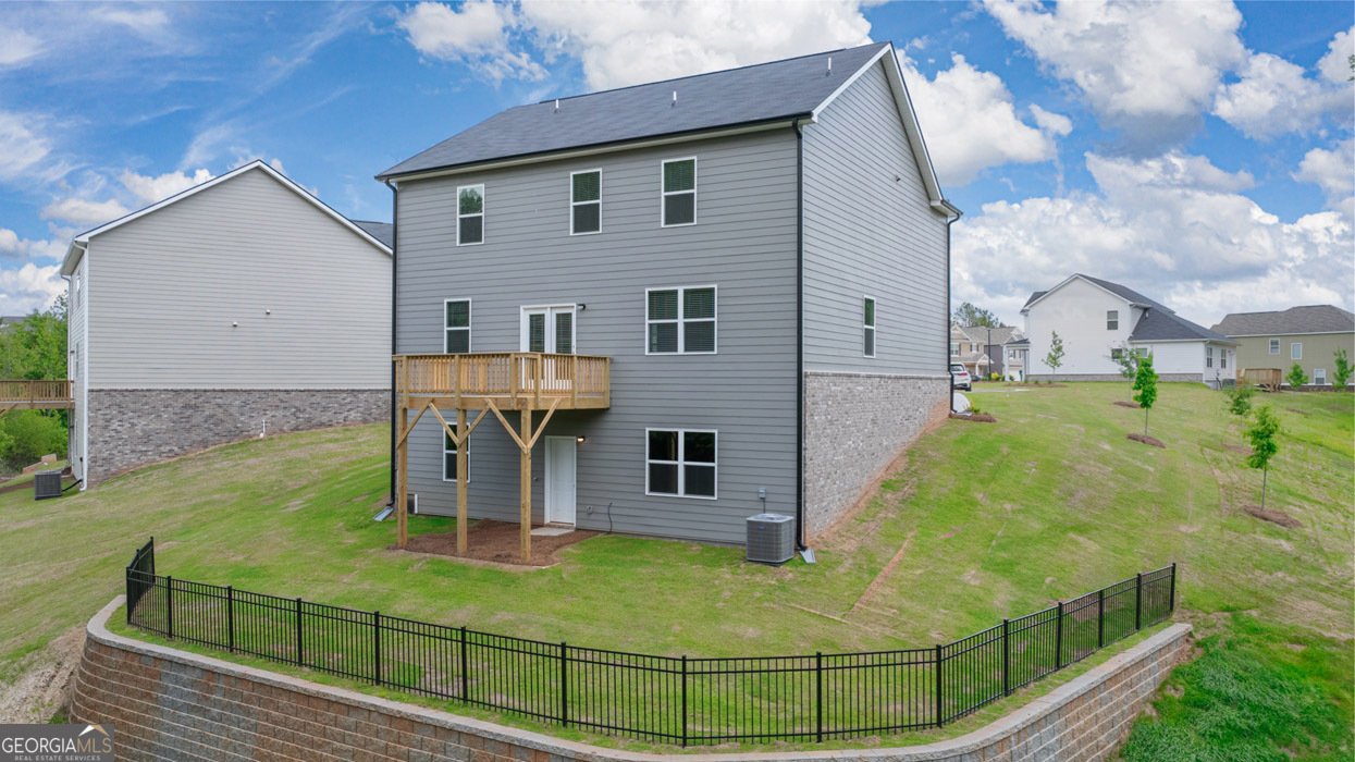 621 Lobelia Way Locust Grove - 2
