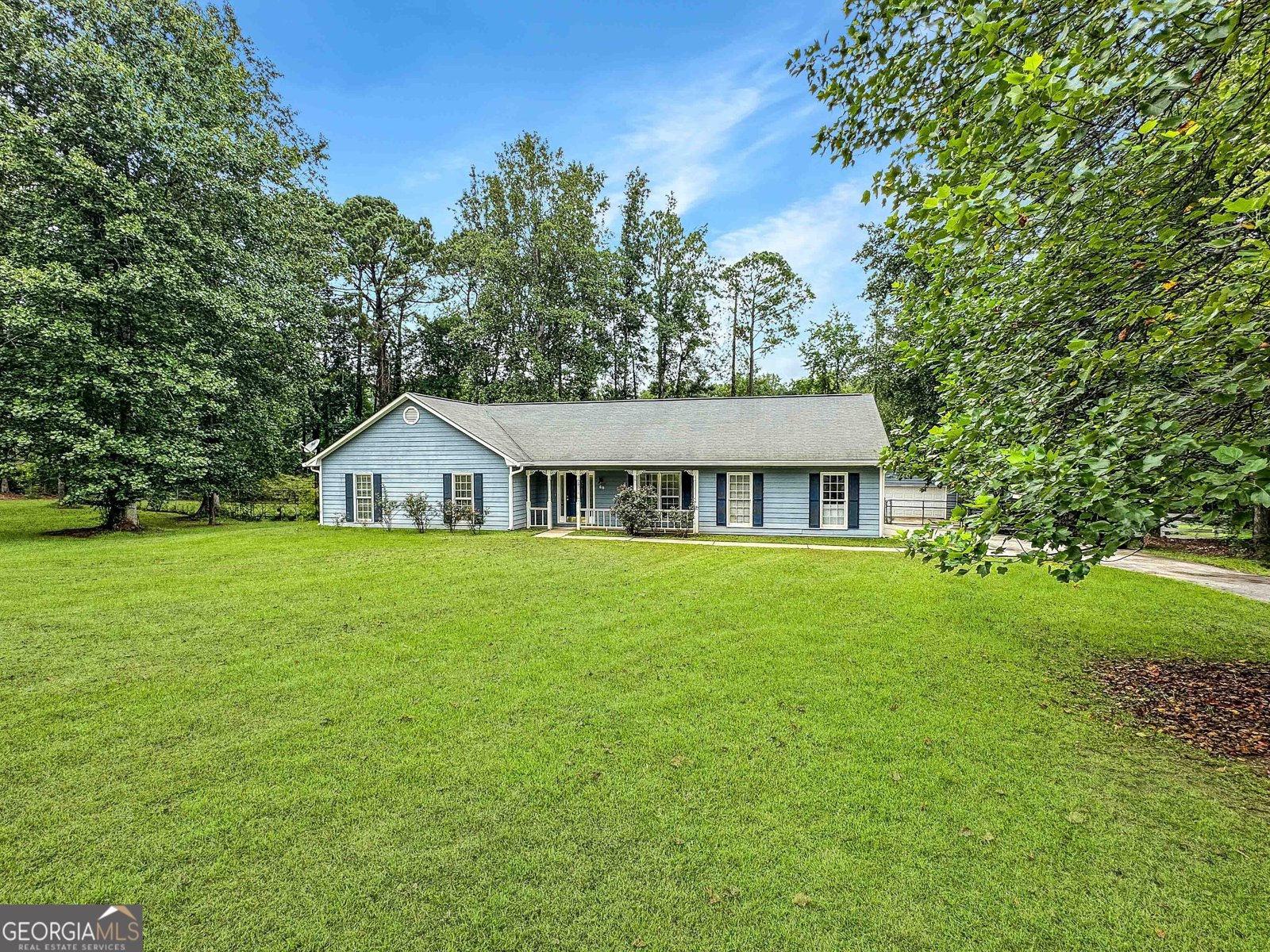 60 London Lane Sharpsburg - 1