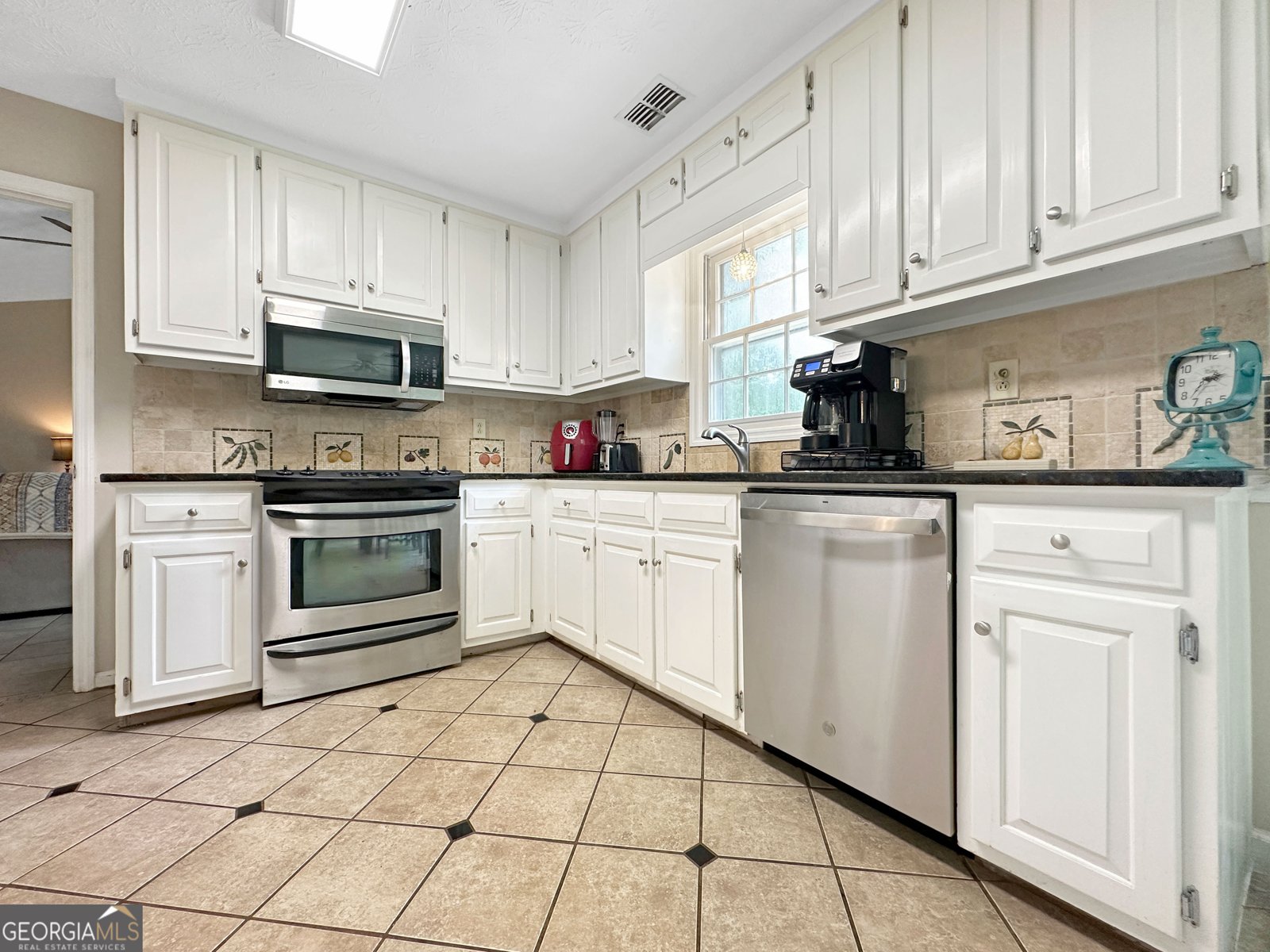 60 London Lane Sharpsburg - 5