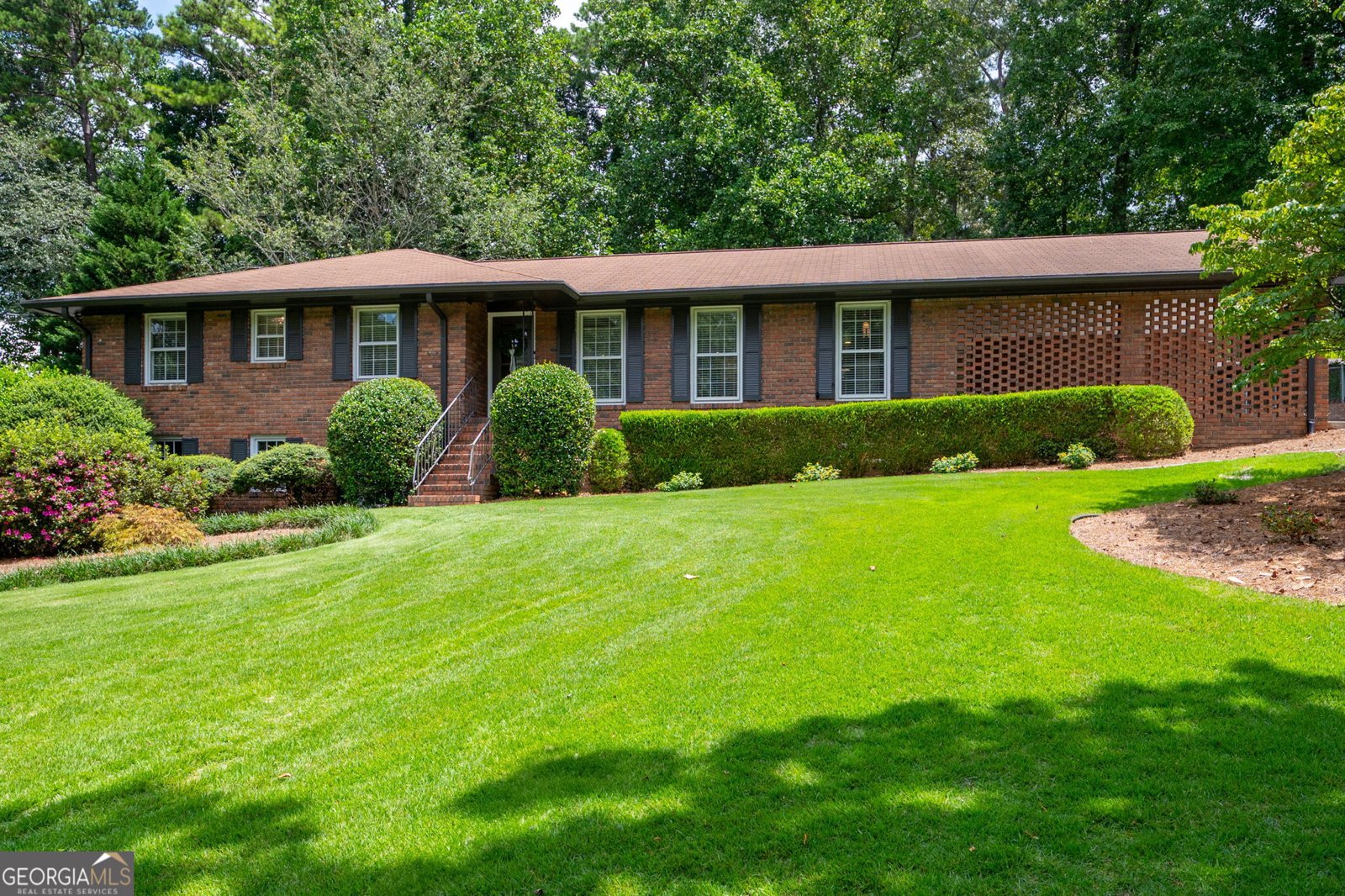 79 Rhodes Drive Marietta - 1