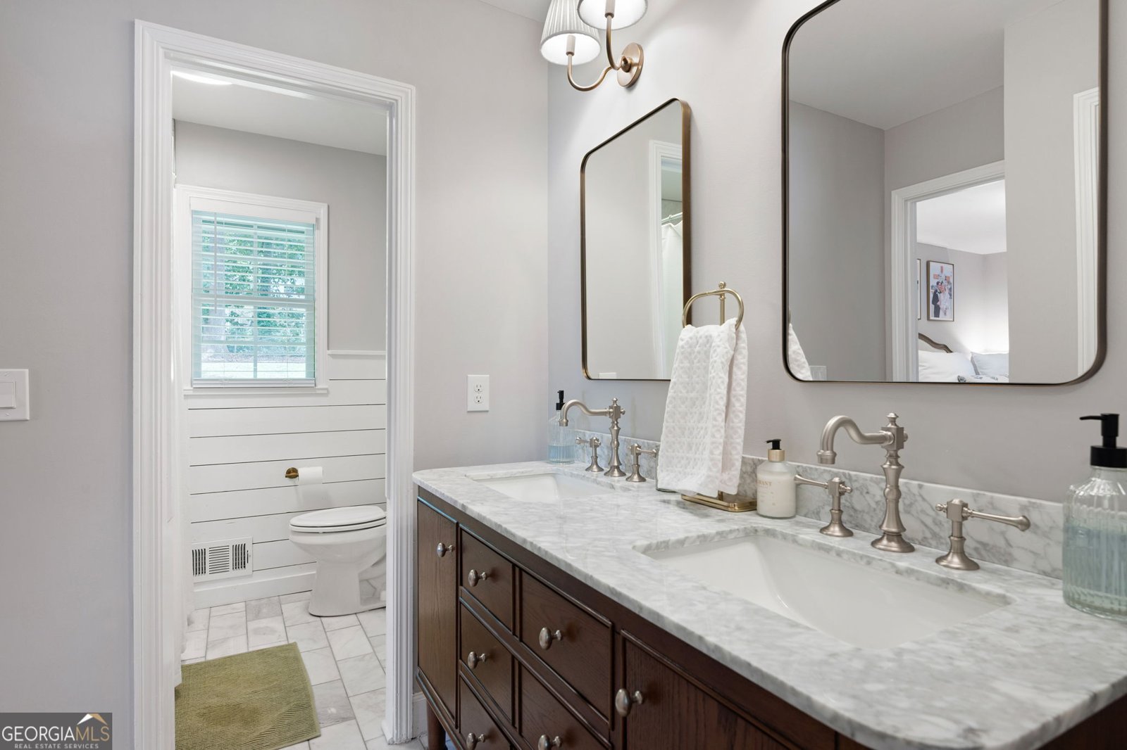 79 Rhodes Drive Marietta - 28