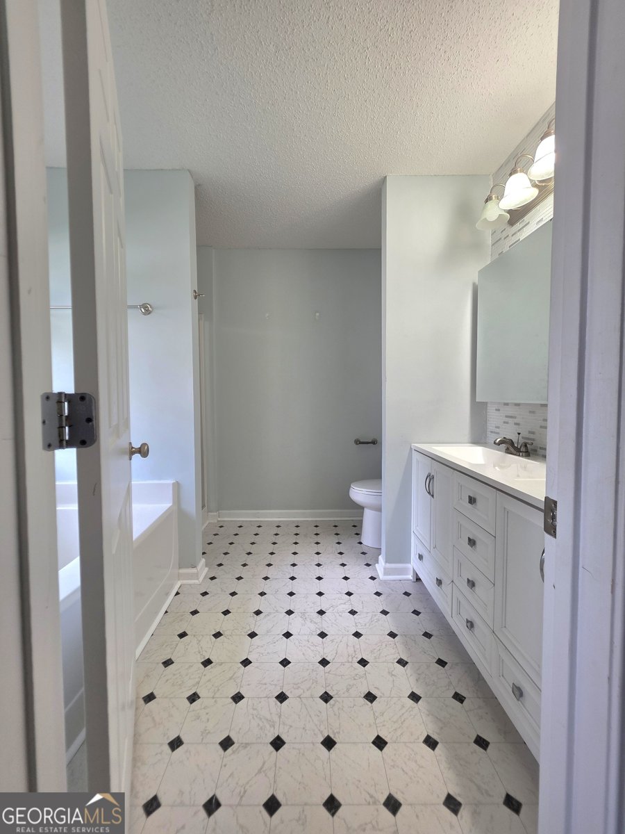 5274 Misty Meadow Drive Lula - 14