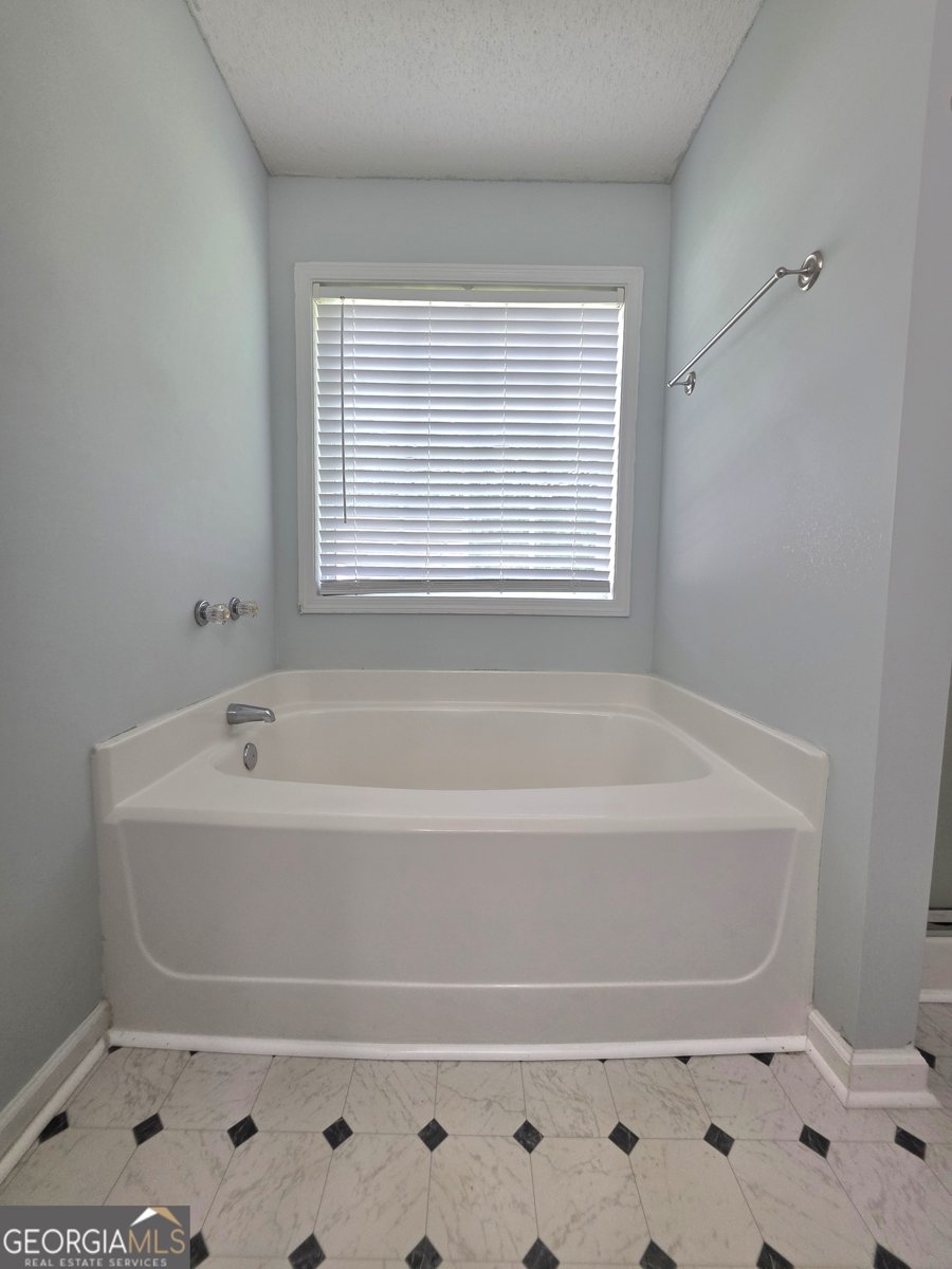 5274 Misty Meadow Drive Lula - 16