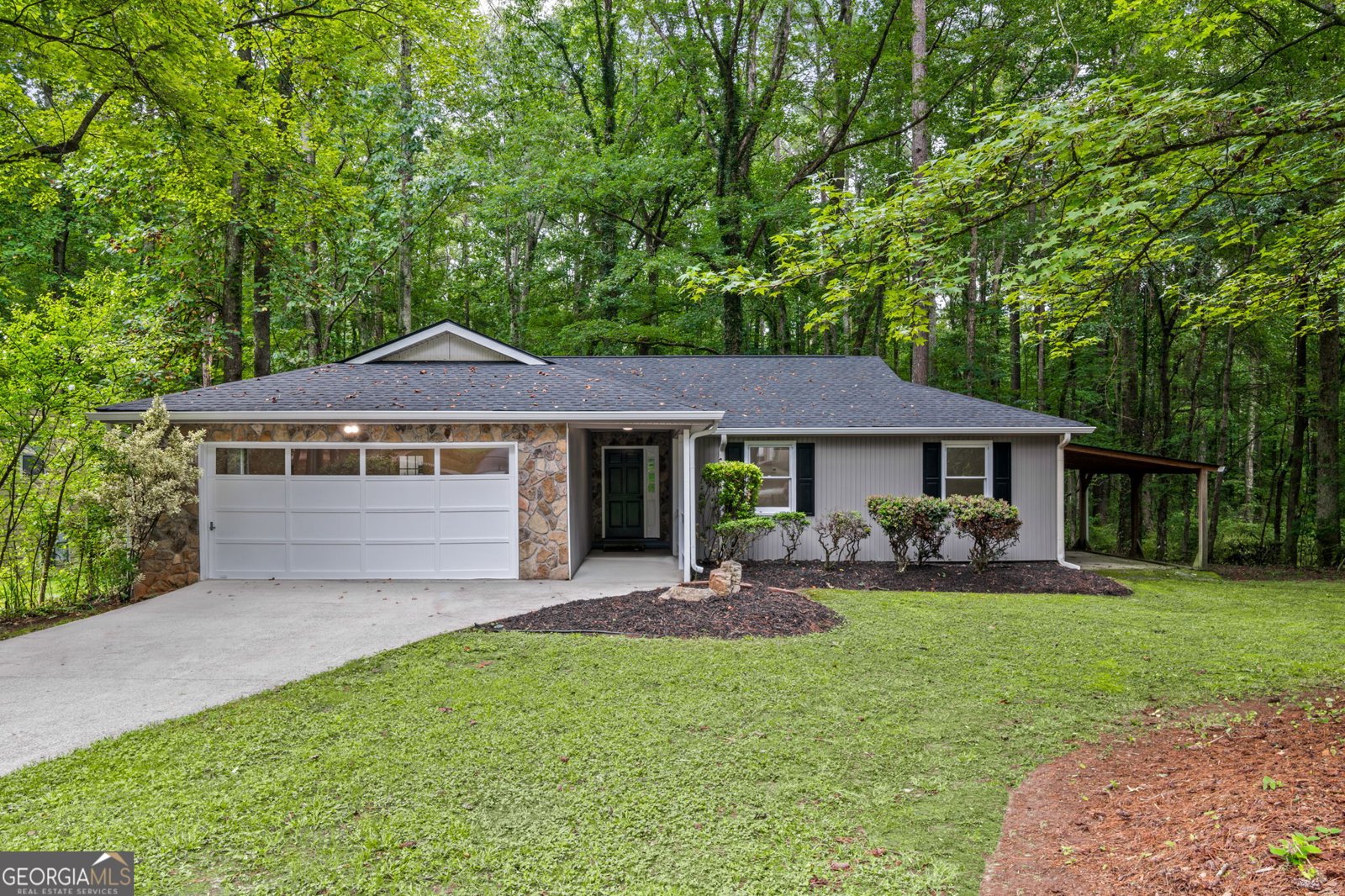 1216 Monticello Drive Villa Rica - 1