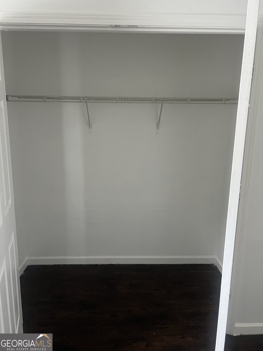 989 Peeples Street Atlanta - 27