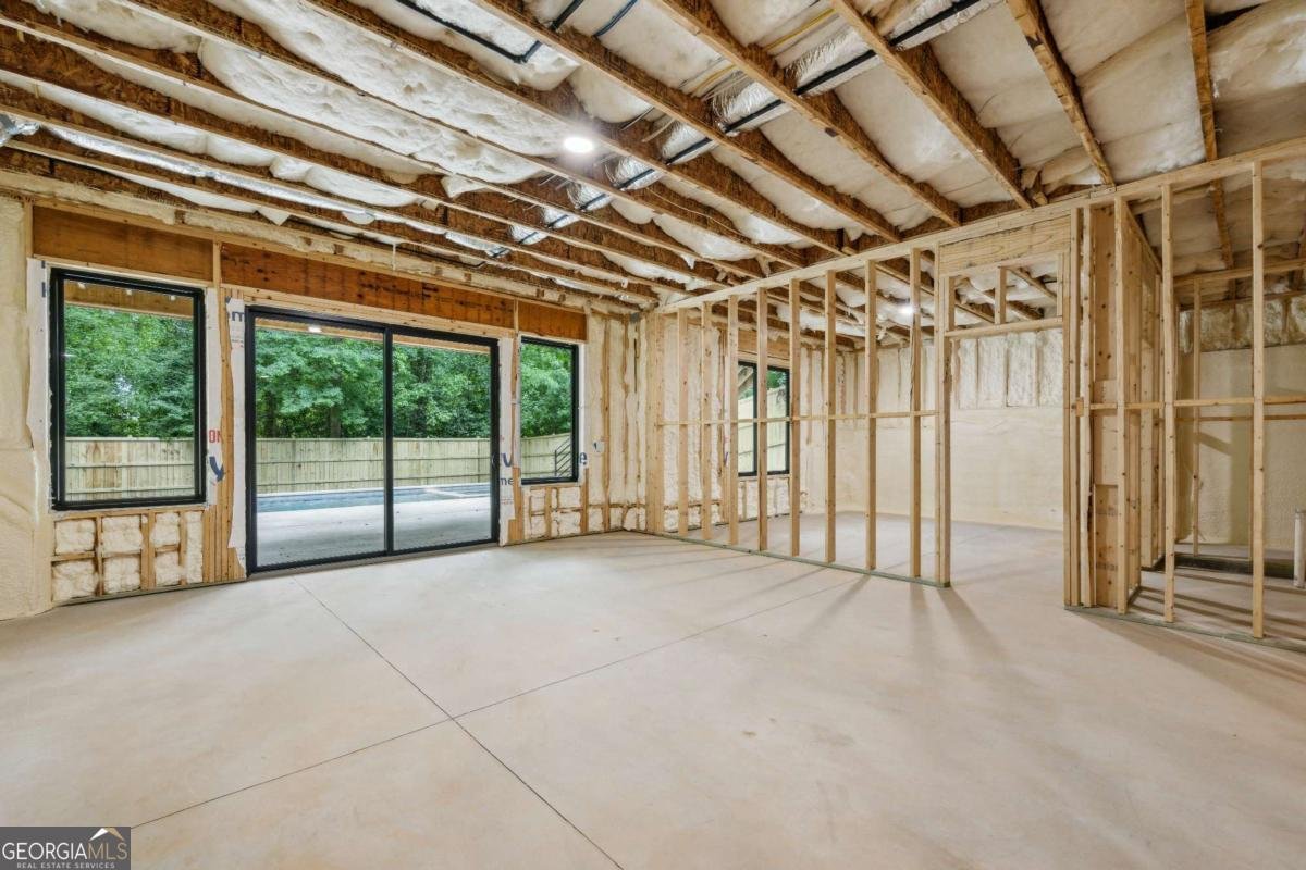 1320 Mayfair Drive Brookhaven - 28