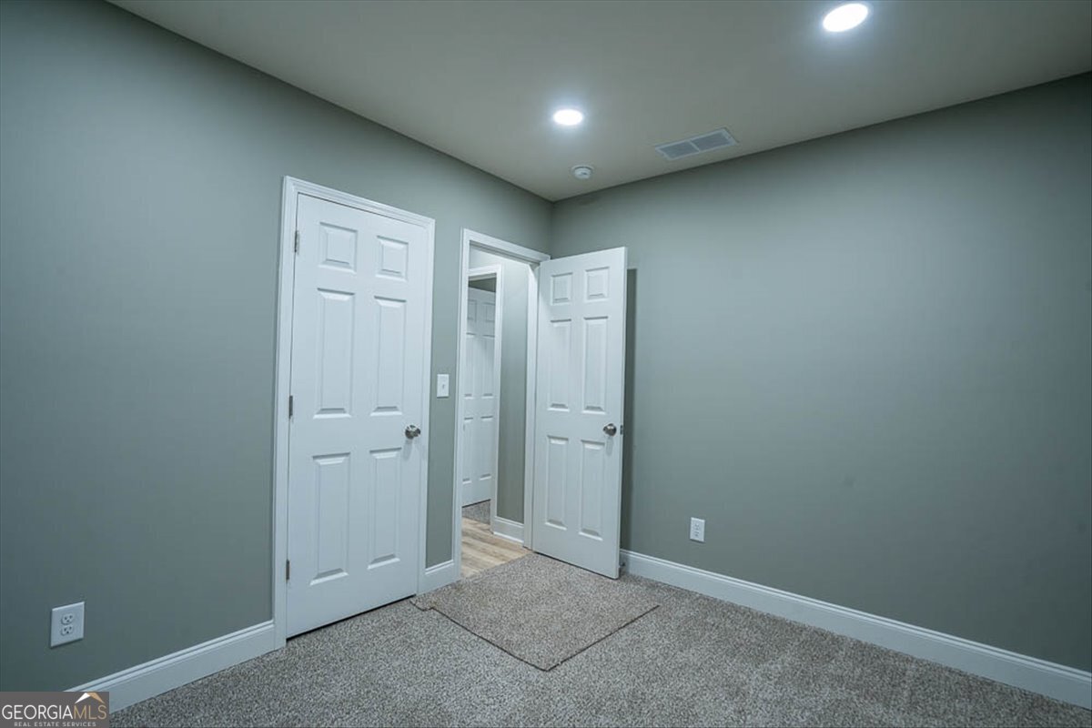 125 SANDY SPRING Drive Athens - 18