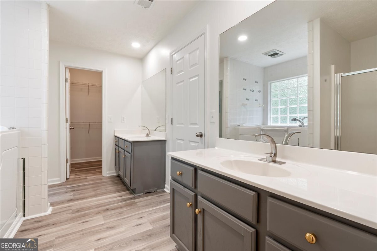 220 Lancaster Way Hiram - 29