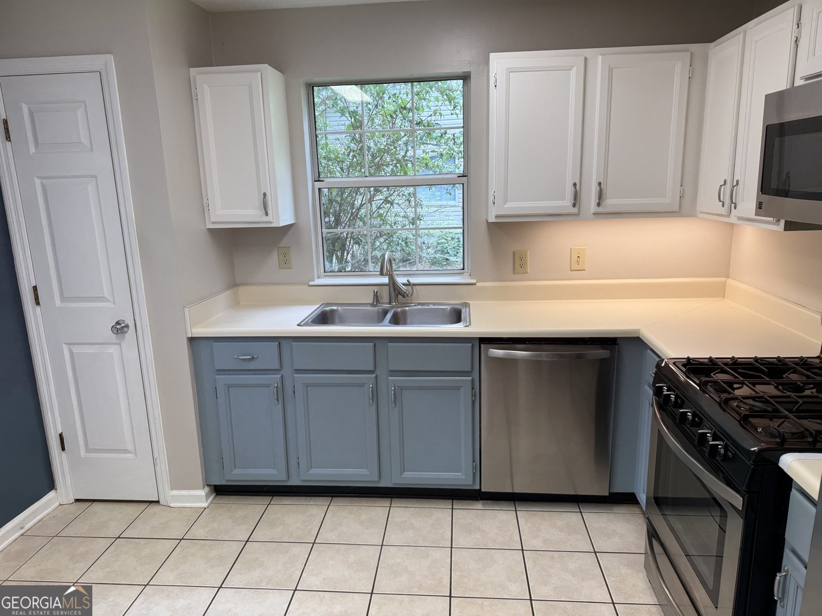 1035 Towne Manor Court Kennesaw - 12