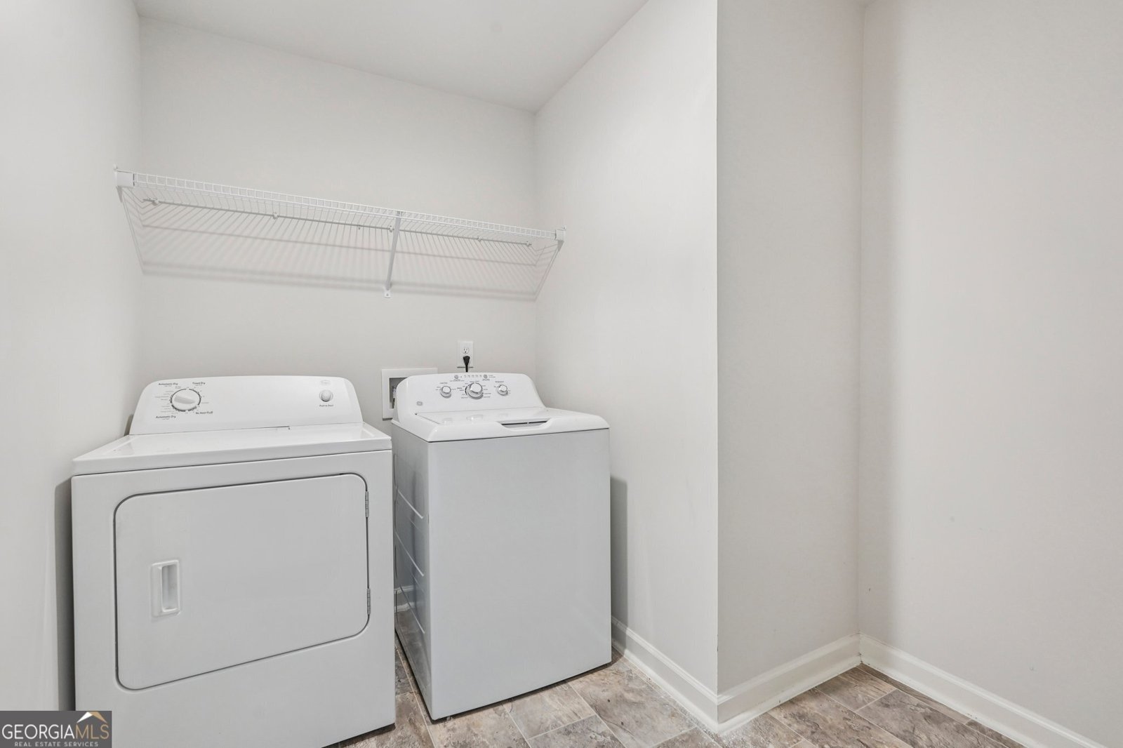 4270 OAKHURST Fairburn - 2