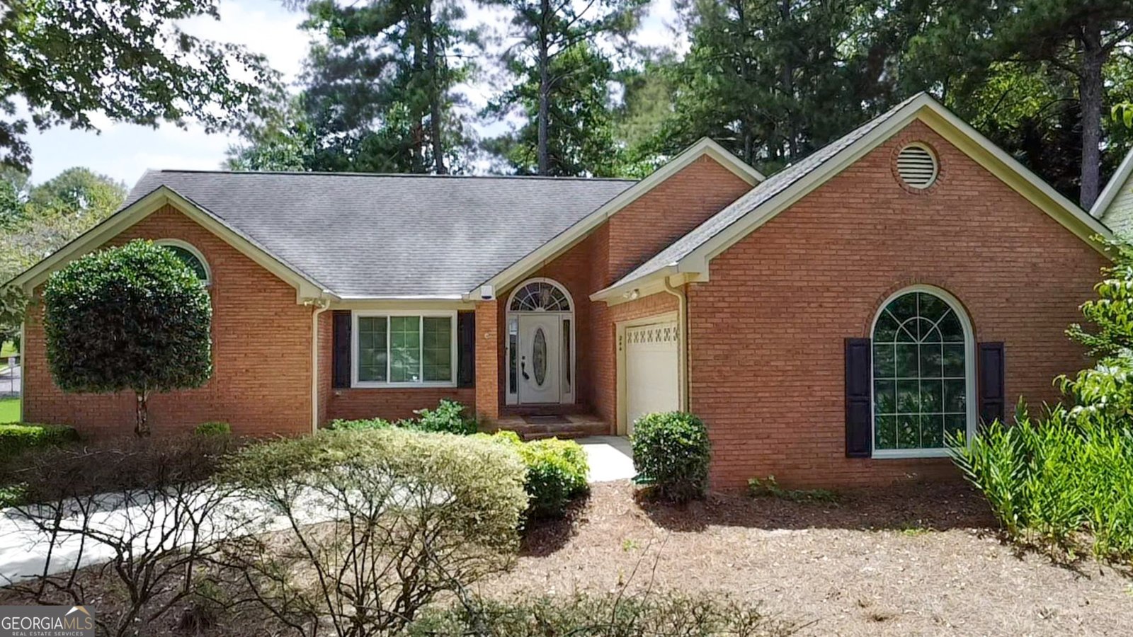 244 Sawgrass Way Fayetteville - 1